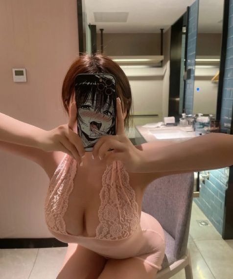与僧侣的交合